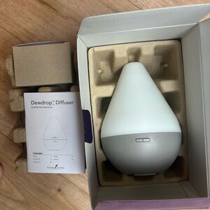Young Living Purple Dewdrop Diffuser Box